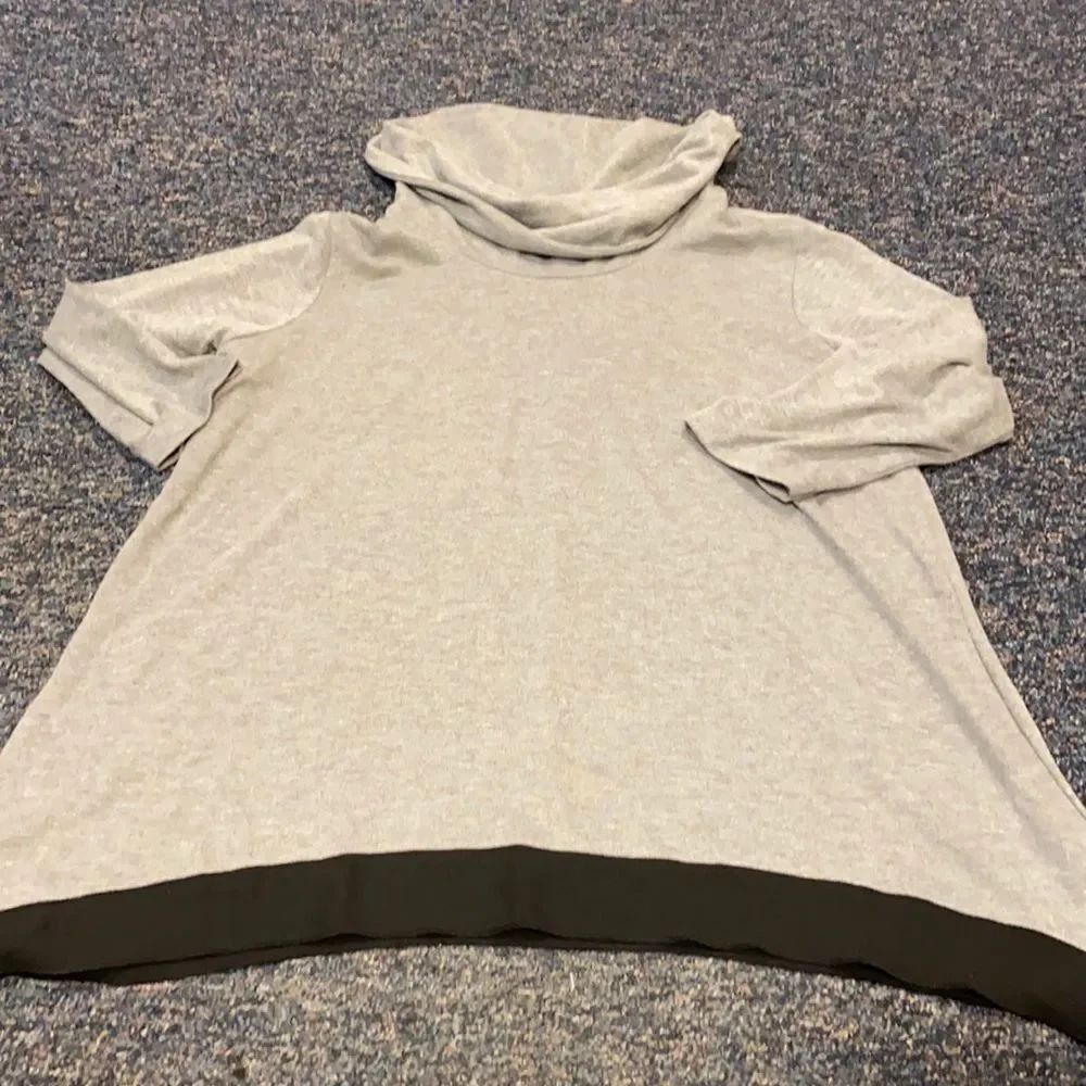Apt.9 GrayGray Turtleneck Top sz. 2X